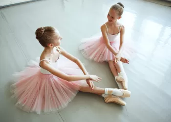 Bale Eğitiminin Faydaları - Çocuklarınızı Neden Baleye Göndermelisiniz?