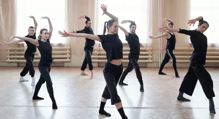 Modern Dans Kursunda Ne Öğrenilir? Modern Dans Kursları Eğitim İçeriği