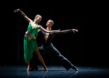 Foxtrot Nedir? Hareketleri ve Teknikleri Neler?