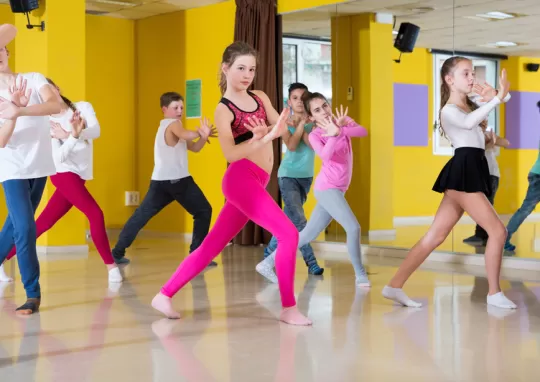 genç zumba dersi