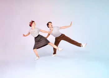 Lindy Hop Kursu ile Sıradan Hayatın Akışından Kurtulun!
