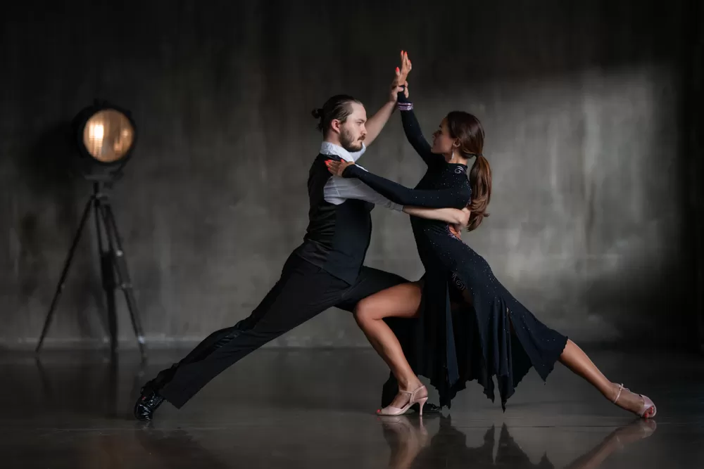  özel sosyal latin dans kursu