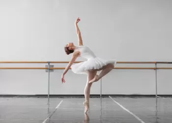 Balenin Faydaları Nelerdir? Bale İle Zinde Kalmanın Yolları