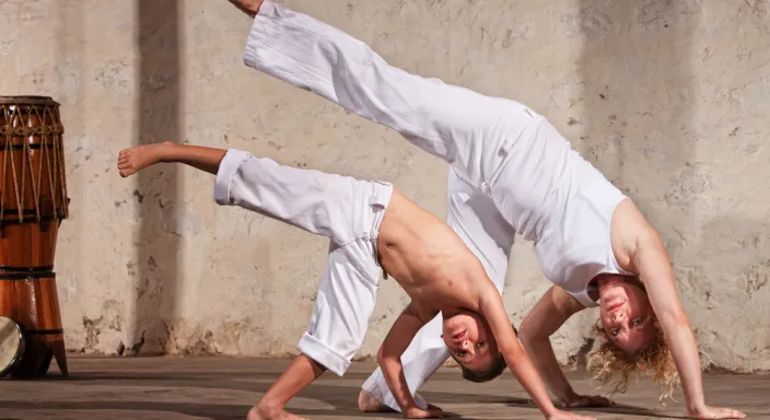 Capoeira Kursu: Savaşın Estetiği, Dansın Gücü