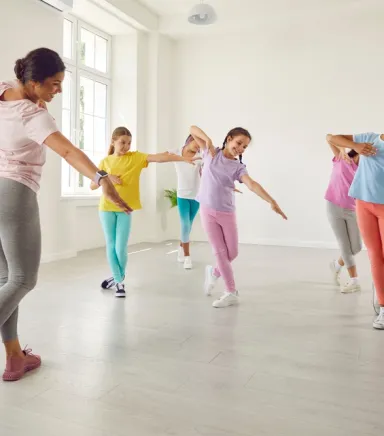 Çocuğum Dansa Uygun Mu? Evde Yapılacak Küçük Testler