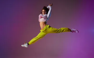 Dansın Bedensel Faydaları: Esneklik, Duruş, Enerji