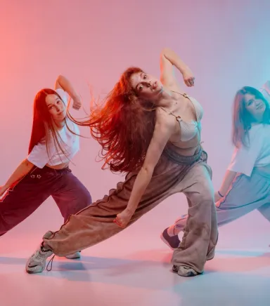 Street Jazz Kursu: Sahne Işıklarını Üzerinizde Hissedin