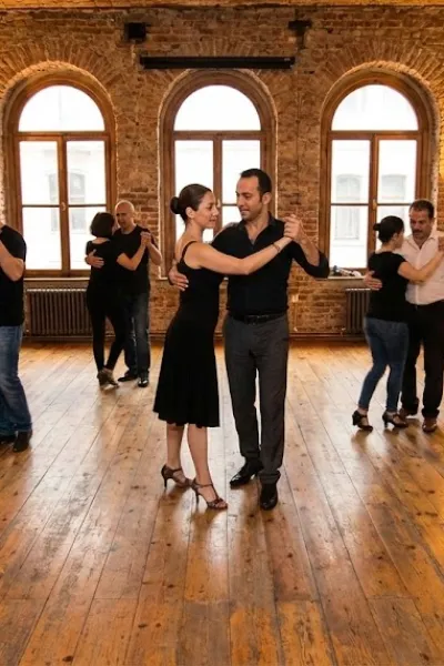 Tango Kursu: Adımların Ötesinde Bir İletişim Sanatı